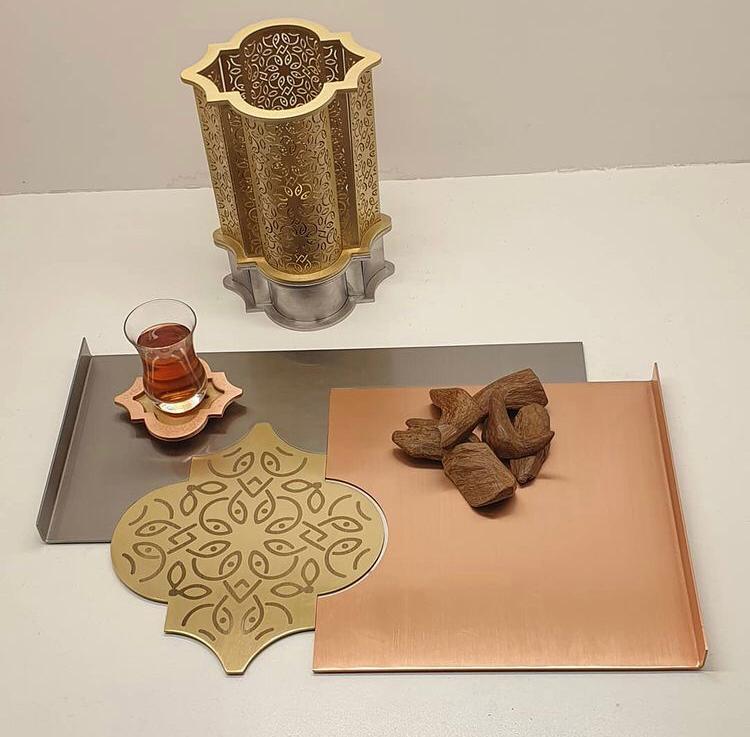 Metal Plate with Tea Glass Cup - Arabesque Collection