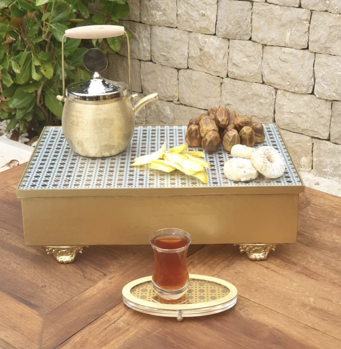 Acrylic Plate with Tea Glass Cup - Khayzaran Collection