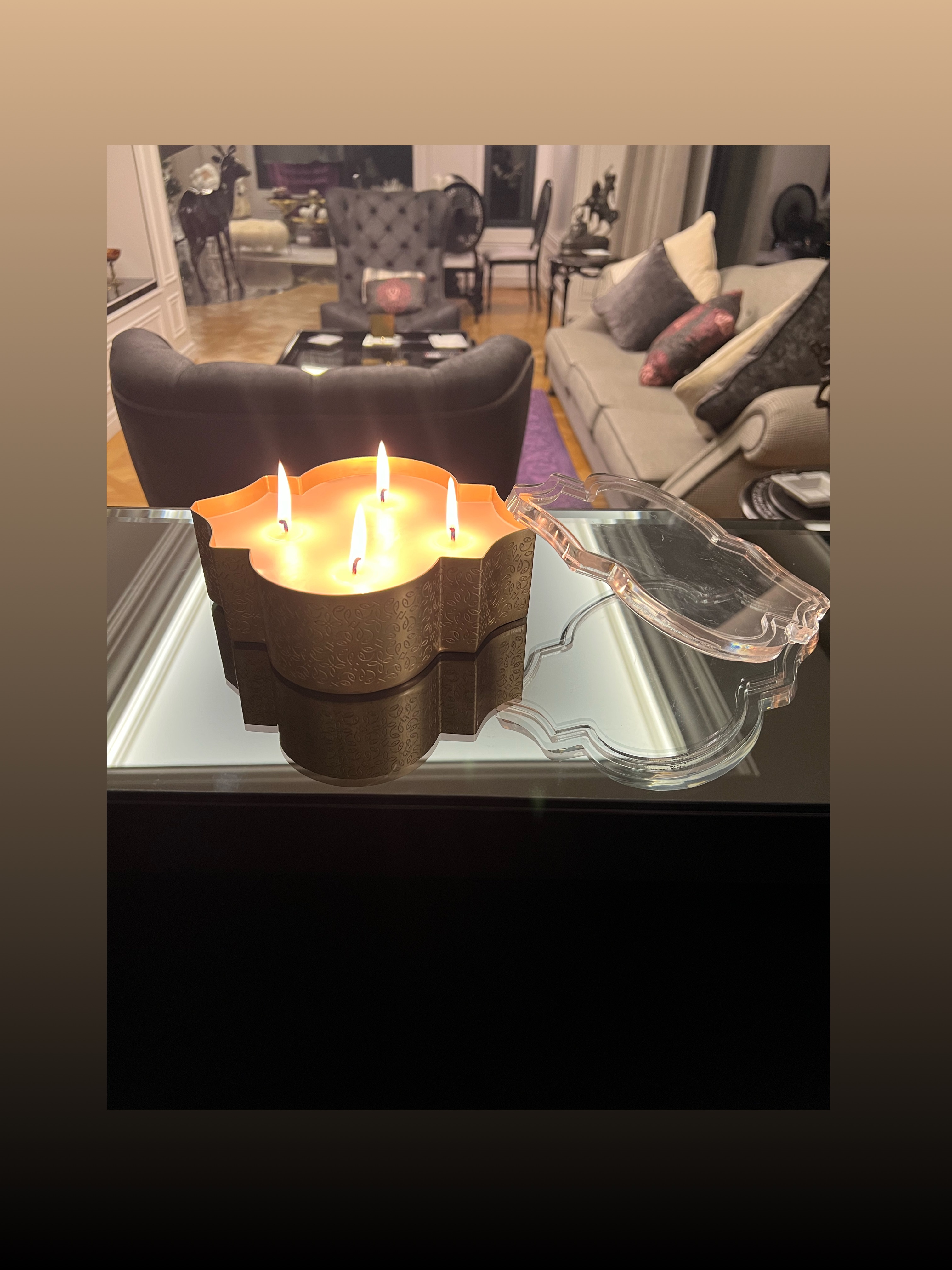 Metal Scented Candle Holder with Acrylic Cover