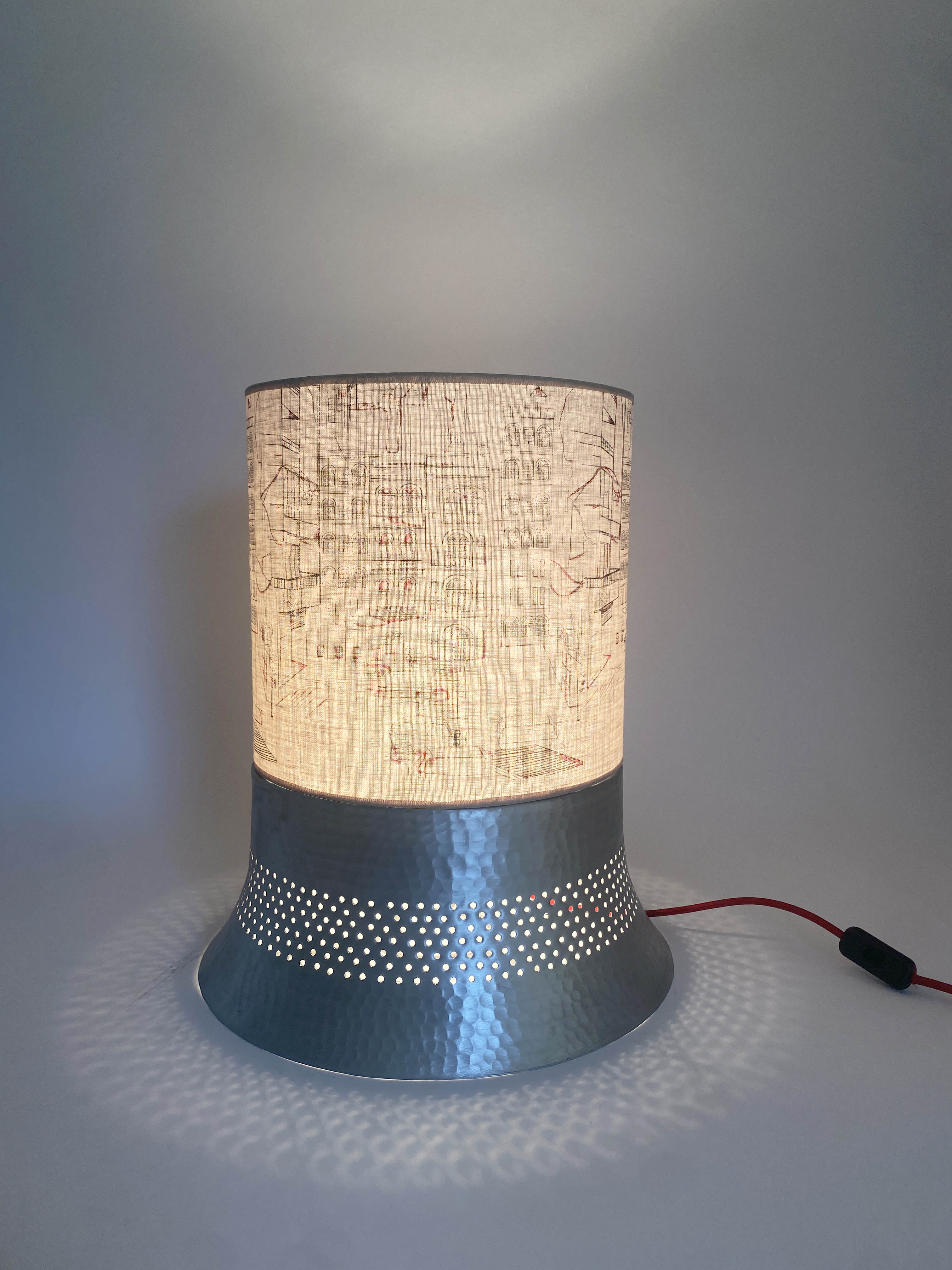 Table Lamp with Beirut Drawings on Fabrics Large - The Roots Collection