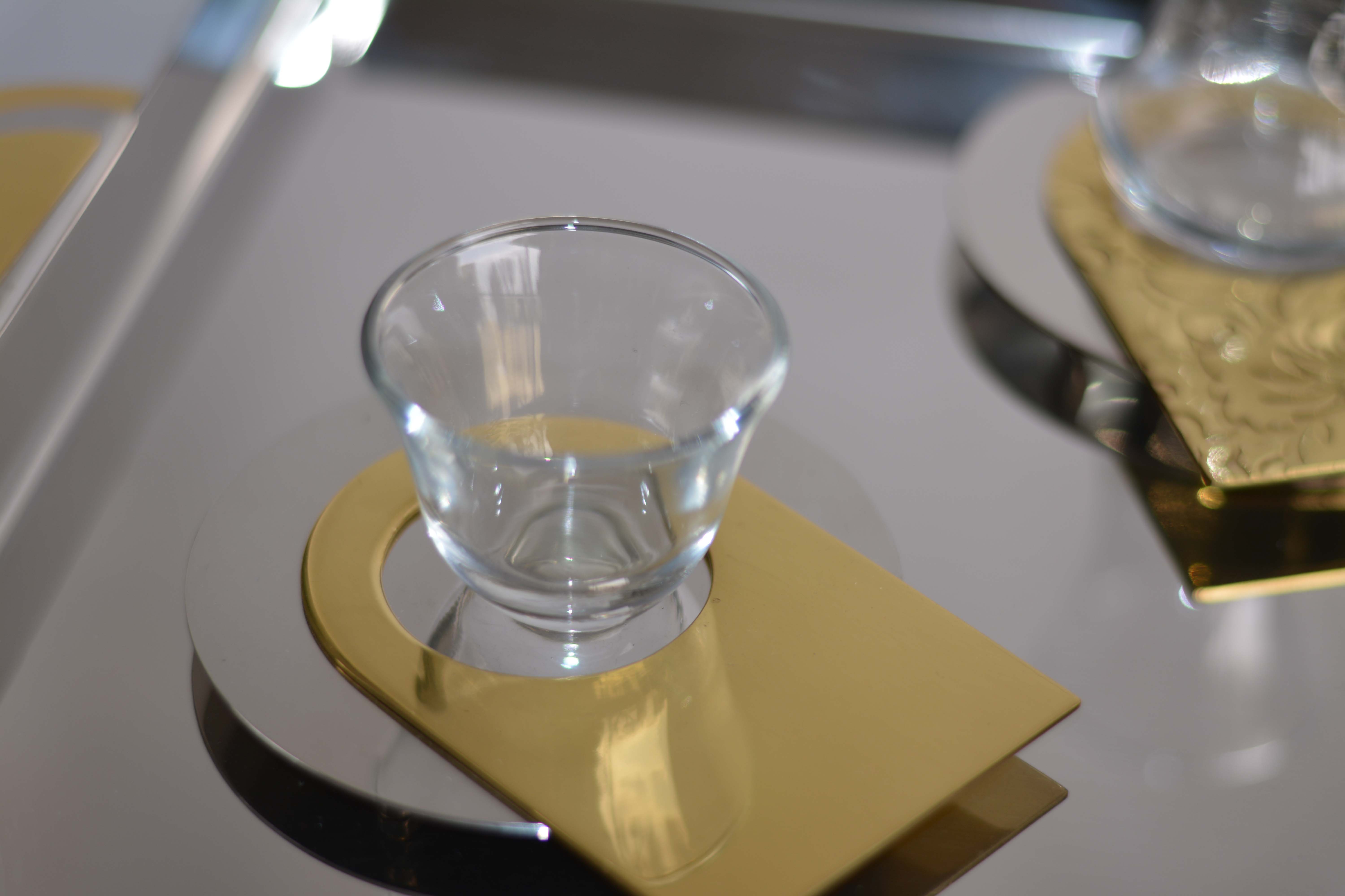 Metal Plain Plate With Coffee Glass Cup - Arcade Collection