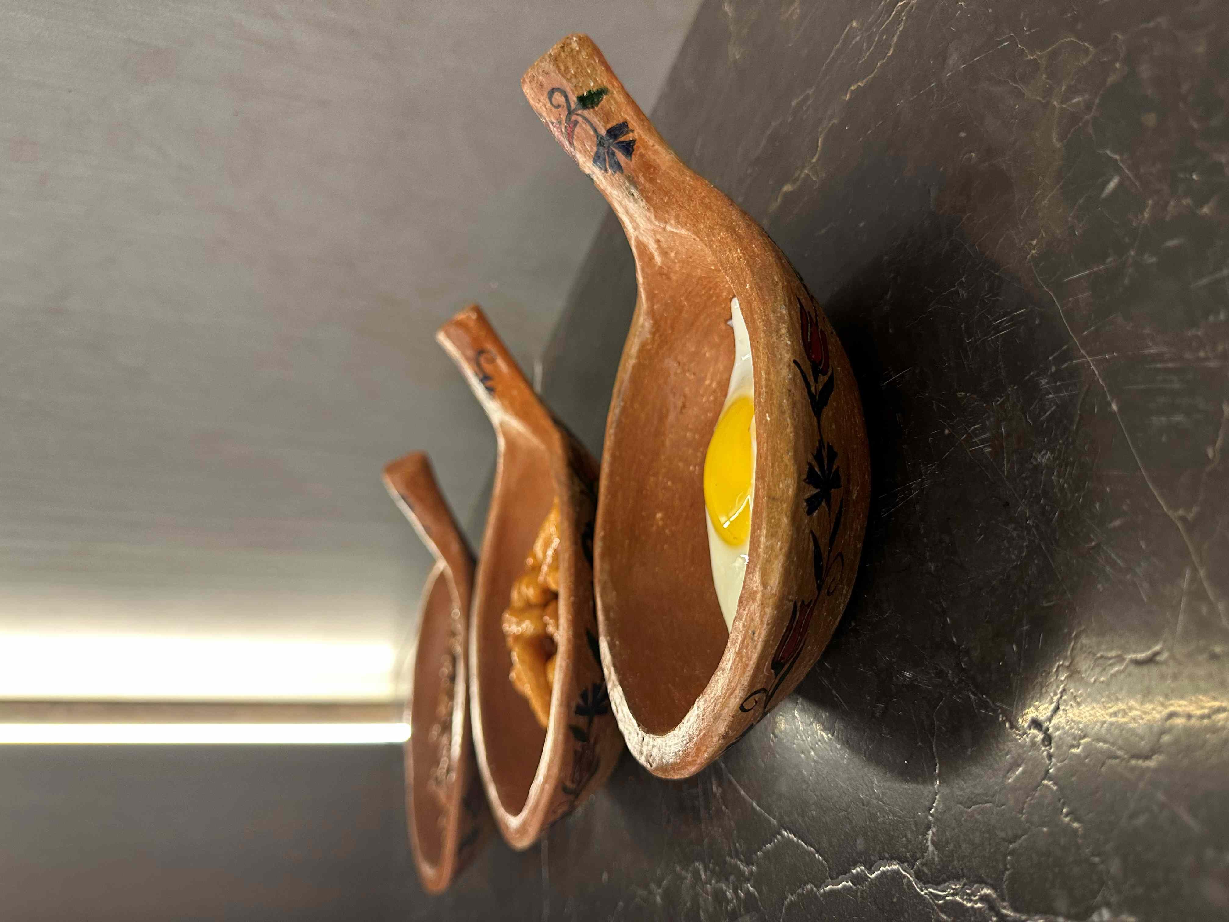 Medium Pan with Handle