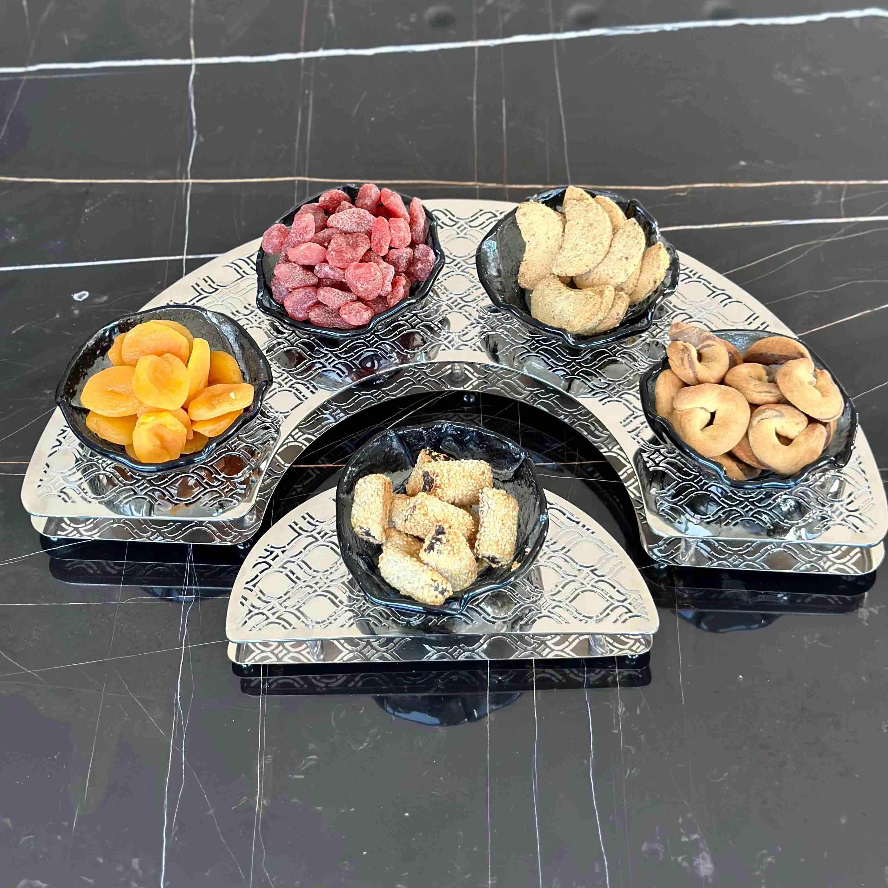 Arc Shape Platter