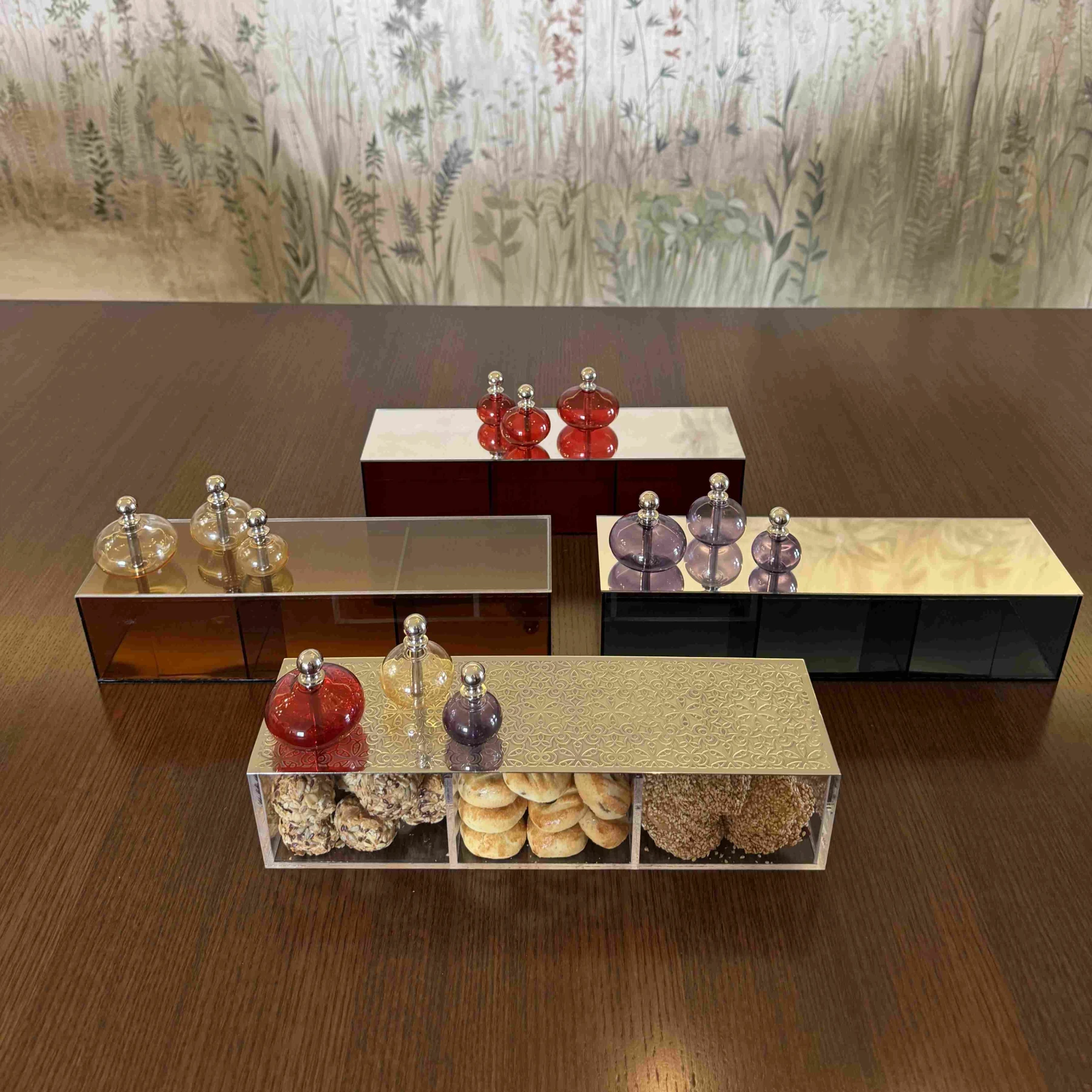 Acrylic Box with metal cover - NOOR Collection