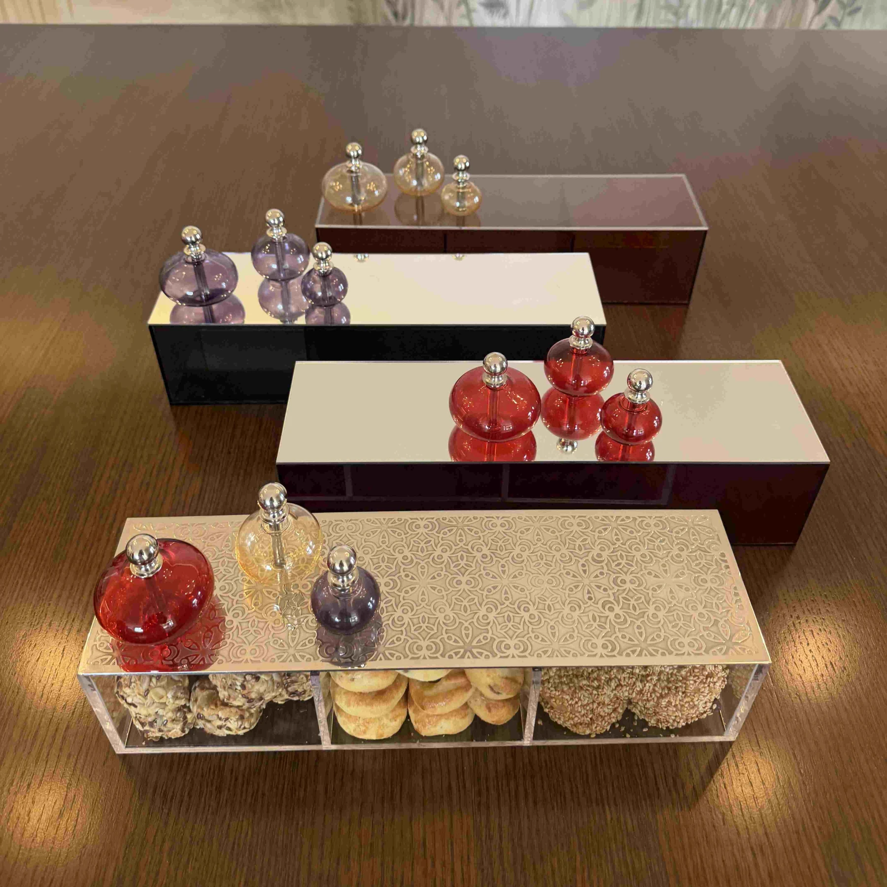 Acrylic Box with metal cover - NOOR Collection
