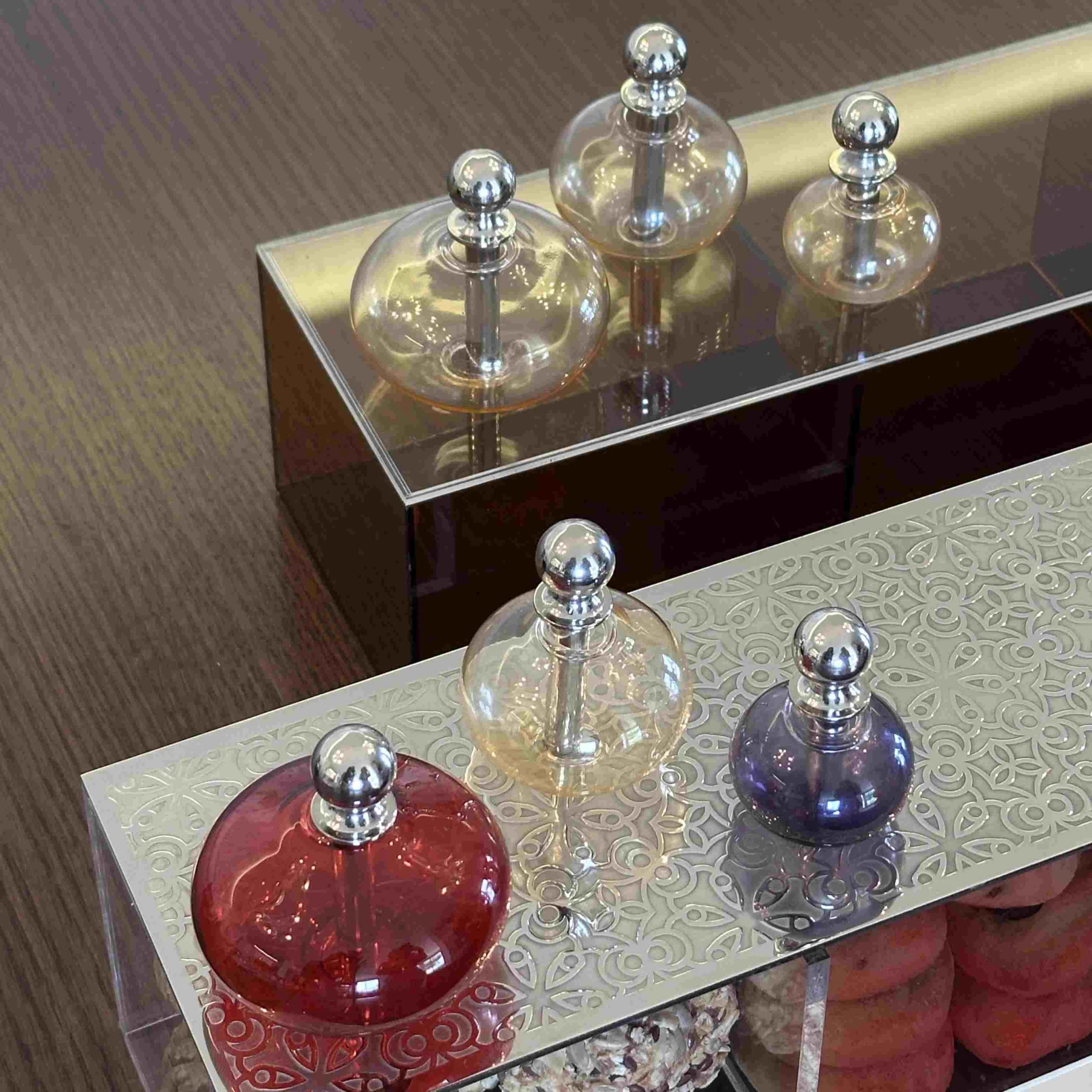 Acrylic Box with metal cover - NOOR Collection